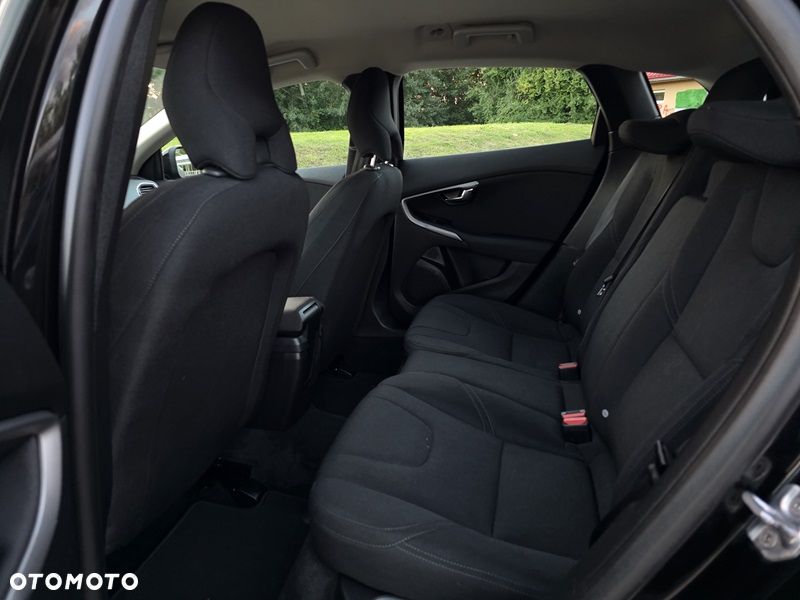 Volvo V40 D2 Drive-E Base - 12