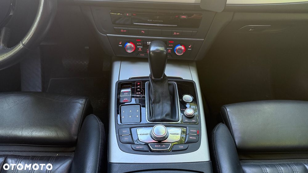 Audi A6 Avant 2.0 TDI Ultra S tronic - 15