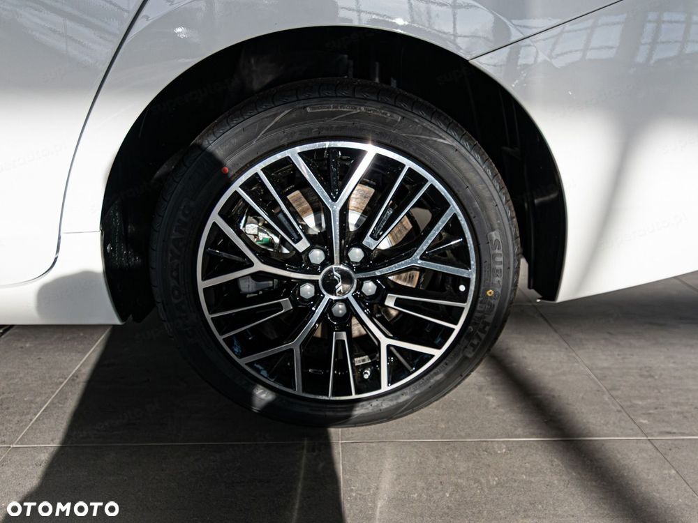 JAC J7 Plus CVT - 22