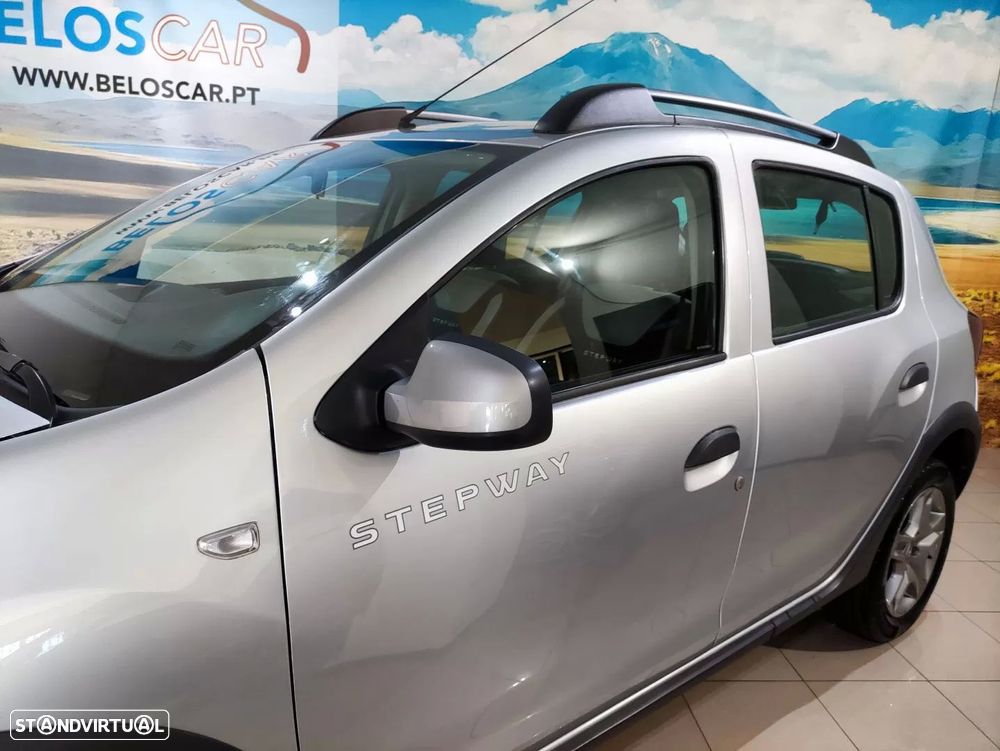 Dacia Sandero 0.9 TCe Stepway - 6