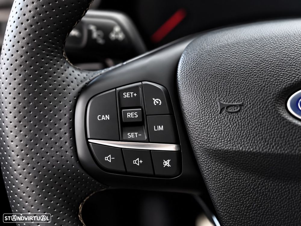 Ford Fiesta 1.5 EcoBoost S&S ST X - 42