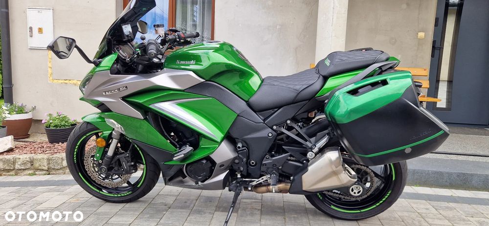 Kawasaki Ninja 1000 SX - 16