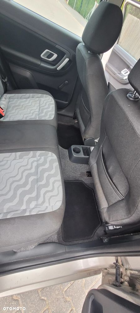 Skoda Fabia 1.2 HTP Elegance - 22