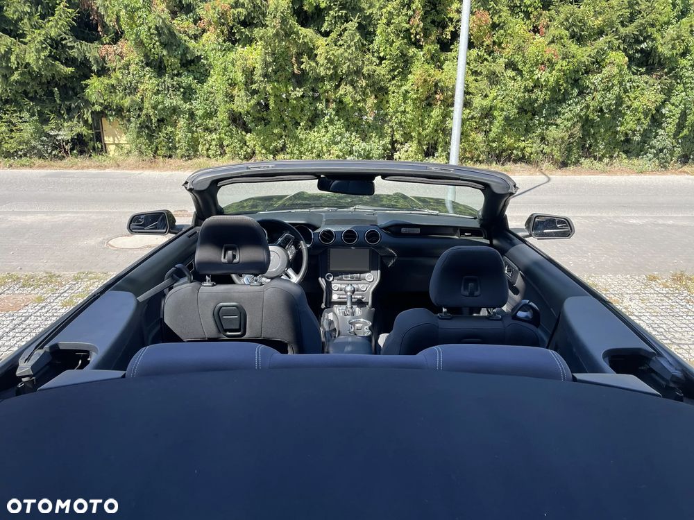 Ford Mustang 3.7 V6 Premium - 20