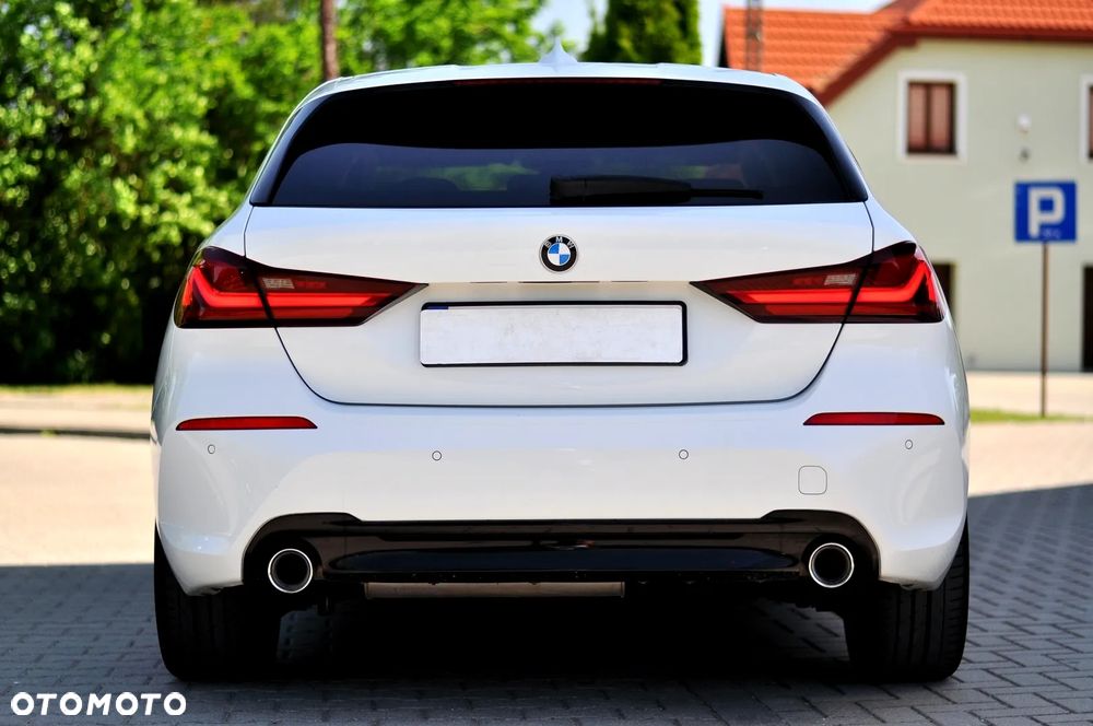 BMW Seria 1 118d Sport Line - 11