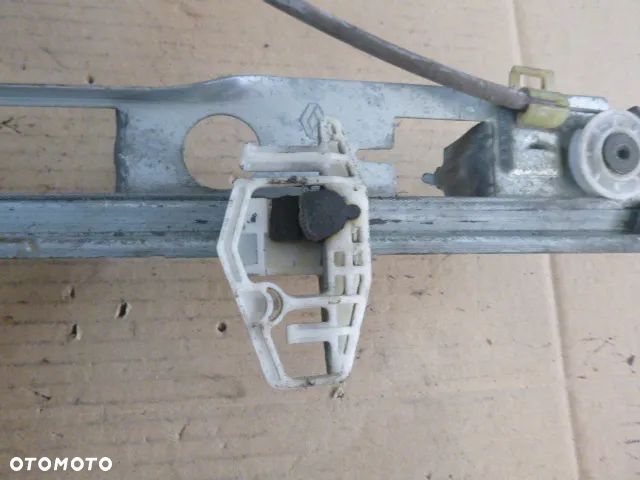 PODNOŚNIK SZYBY PRAWY PRZÓD PRAWY PRZEDNI RENAULT MEGANE II 02-08 - 15