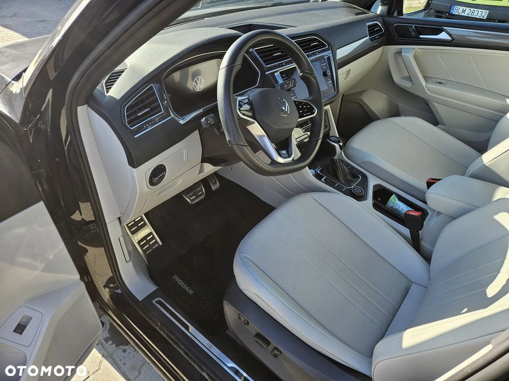 Volkswagen Tiguan - 4