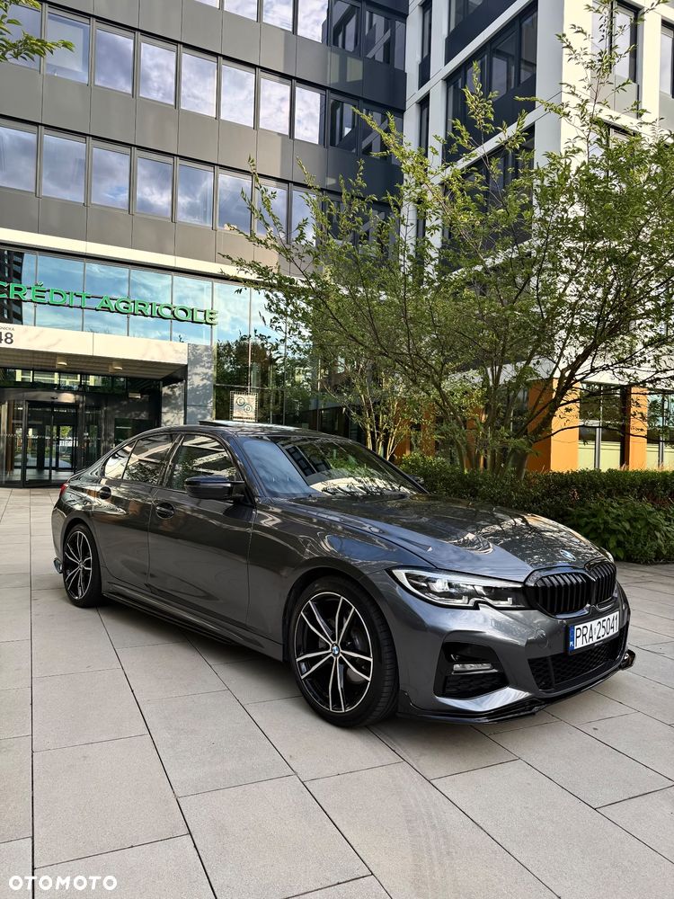 BMW Seria 3 330i xDrive M Sport - 6