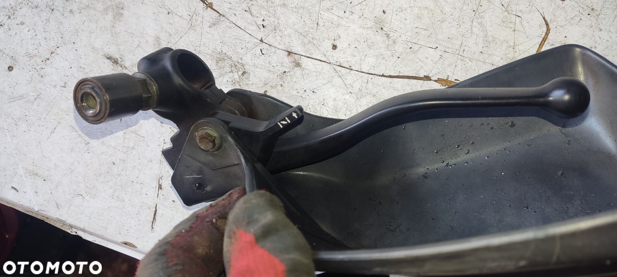 Honda transalp 650 uchwyt sprzęgła lusterka osłona - 1