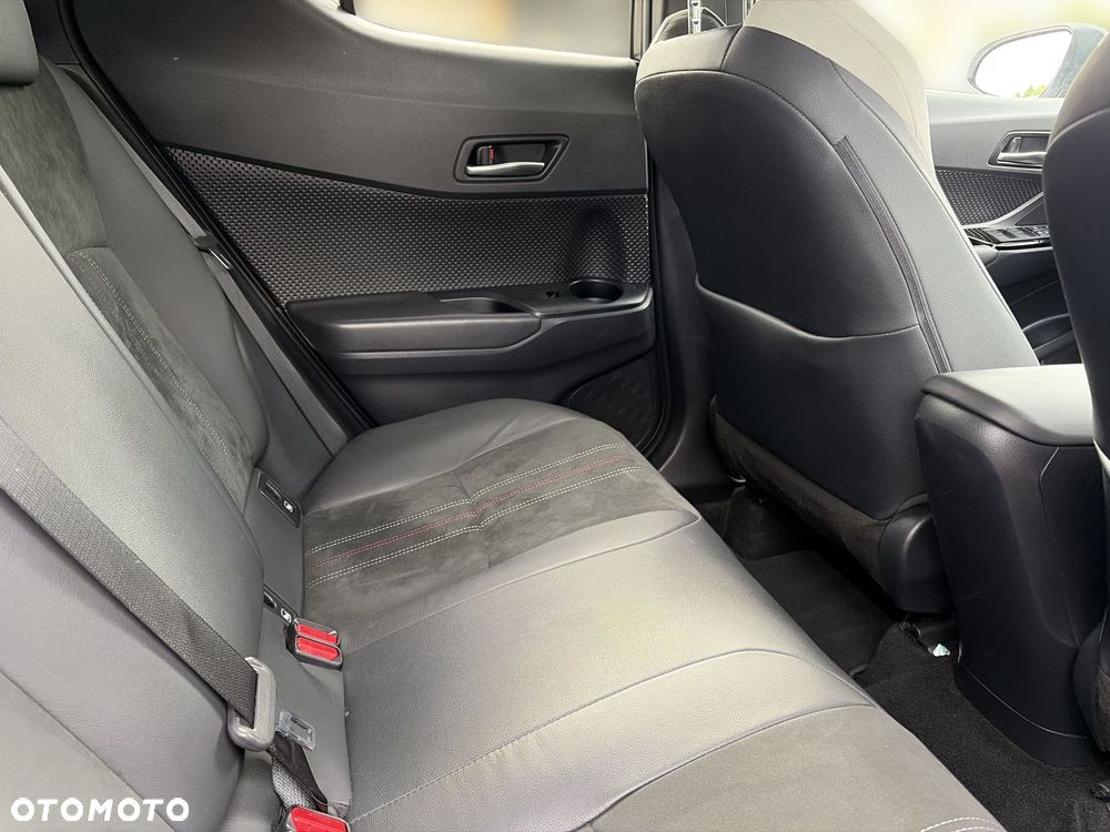 Toyota C-HR 2.0 Hybrid GR Sport - 12