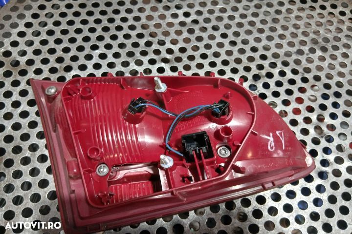 Lampa / Tripla stop dreapta pe hayon 3AF945094K 3AF945094K Volkswagen - 2