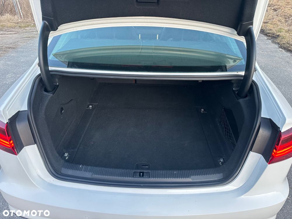 Audi A6 Limousine 2.0 TDI ultra S tronic - 15