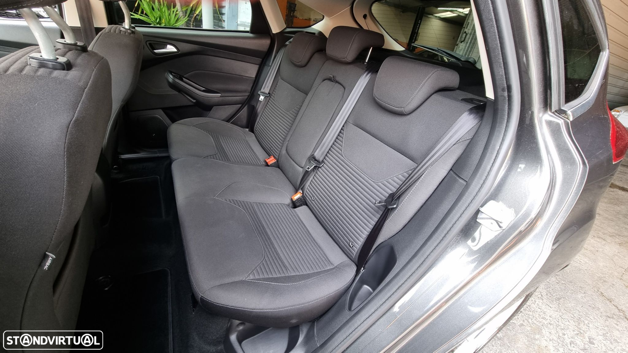 Ford Focus 1.0 EcoBoost Business - 5