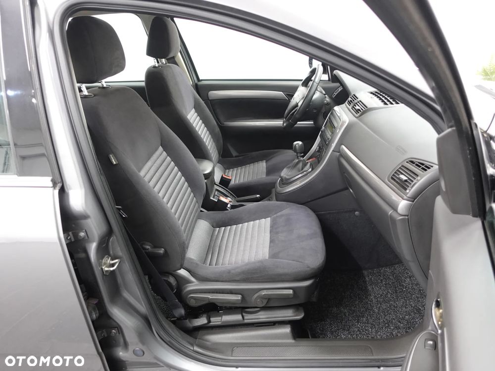 Fiat Croma 1.8 16V Dynamic - 24