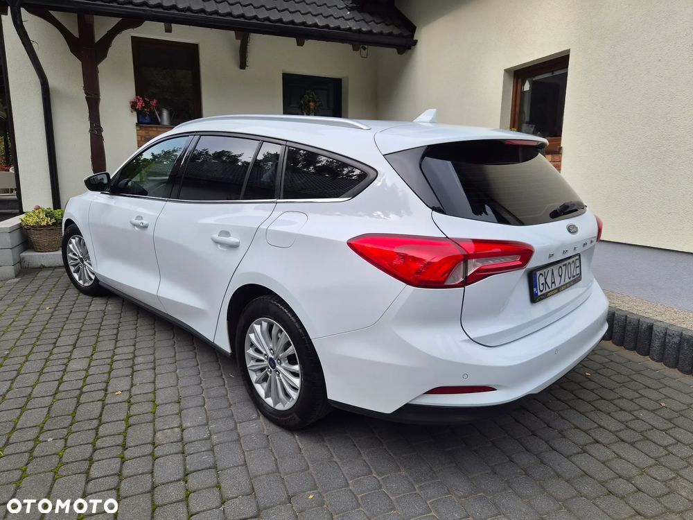Ford Focus 1.5 EcoBlue Start-Stopp-System TITANIUM - 30