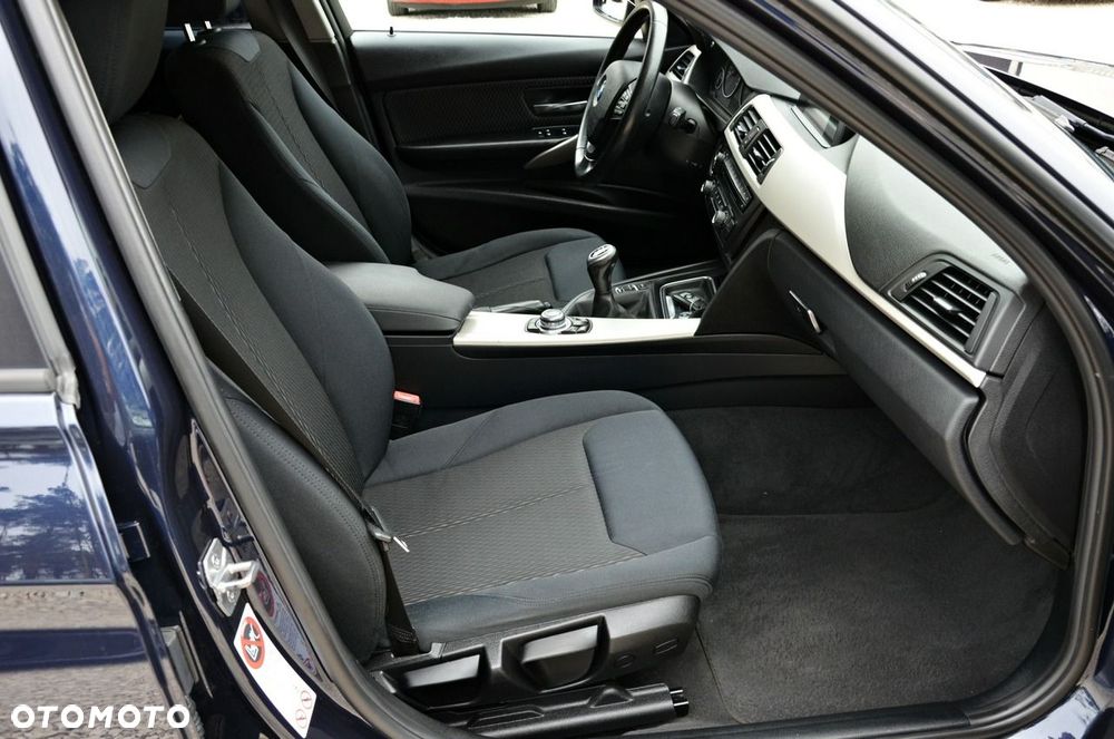 BMW Seria 3 318d Blue Performance Sport Line - 6