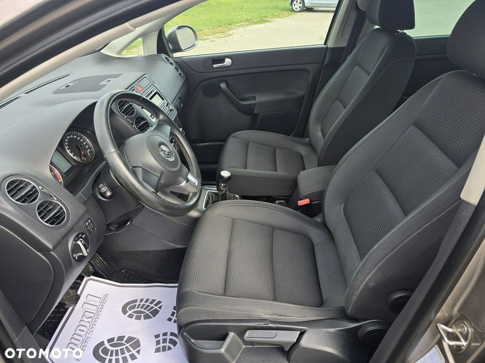 Volkswagen Golf Plus - 14