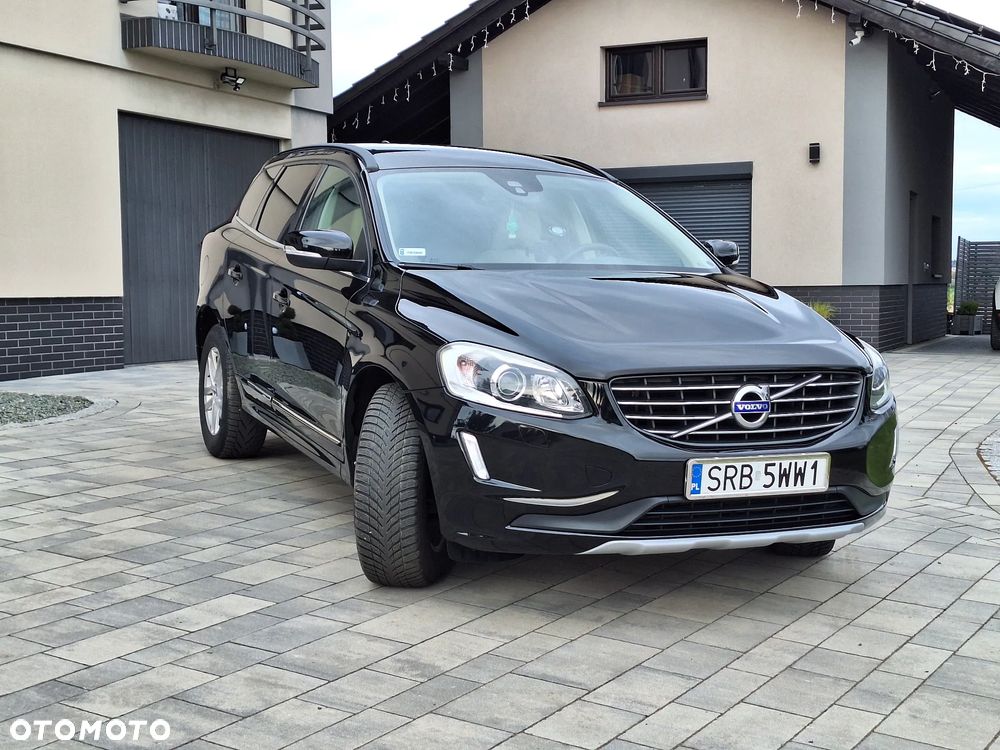 Volvo XC 60 D4 Drive-E Momentum - 4