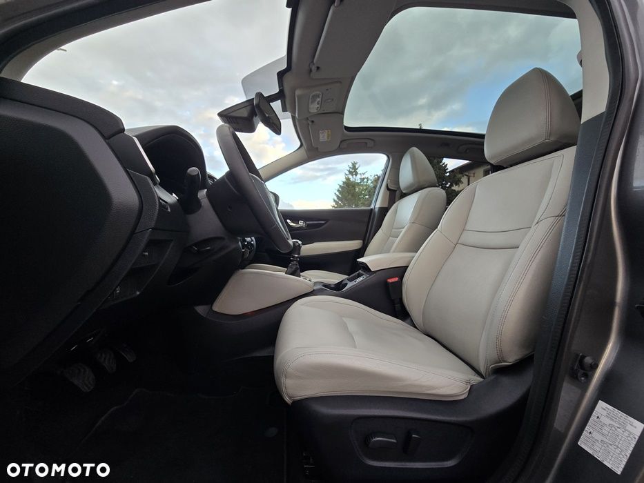 Nissan Qashqai 1.6 DCi Tekna EU6 - 29