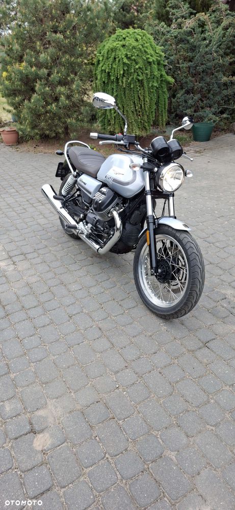Moto Guzzi V7 - 5