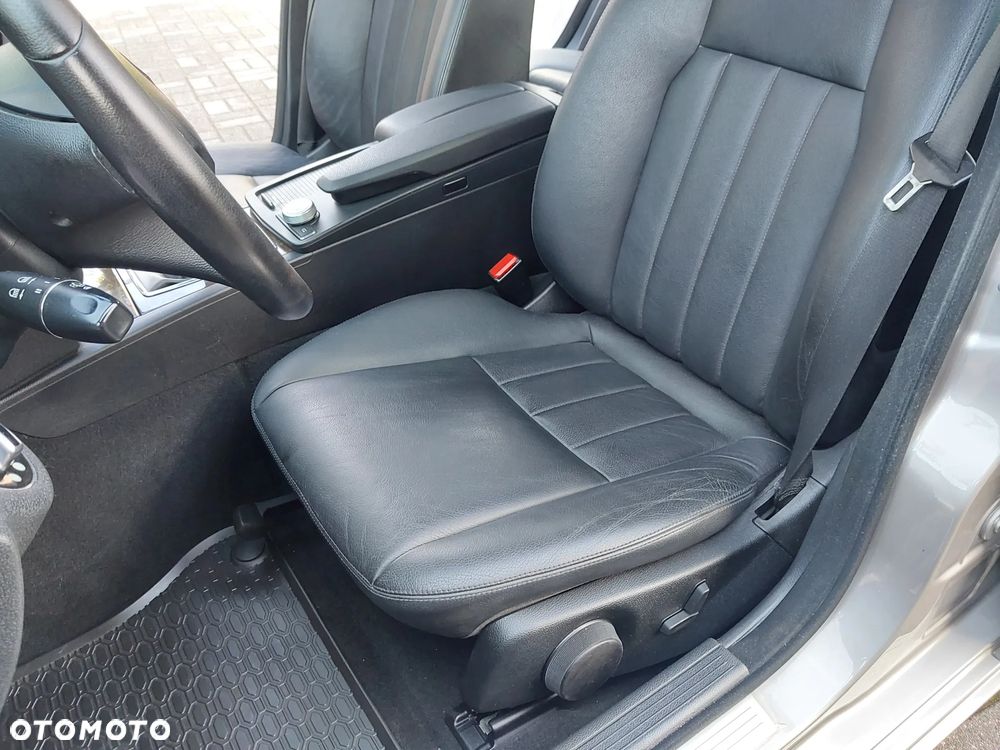 Mercedes-Benz Klasa C 280 Elegance Sport Edition + - 28