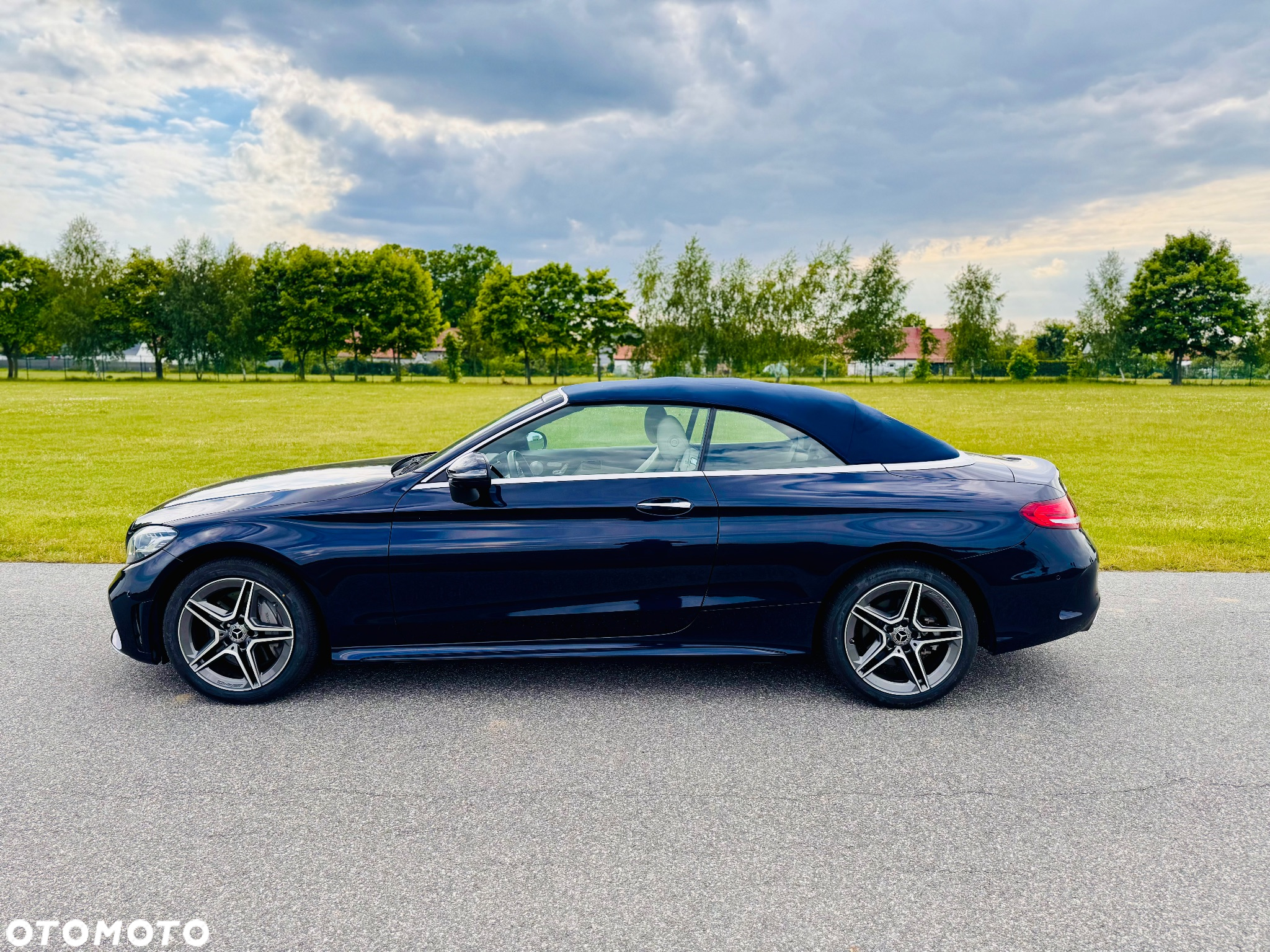 Mercedes-Benz Klasa C 300 4Matic 9G-TRONIC AMG Line - 7