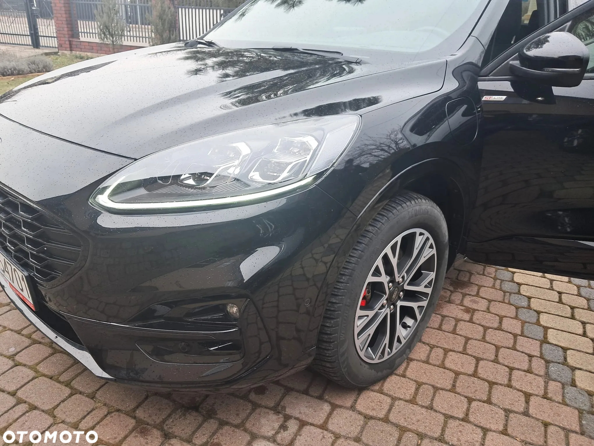 Ford Kuga 2.5 Duratec PHEV ST-LINE - 4