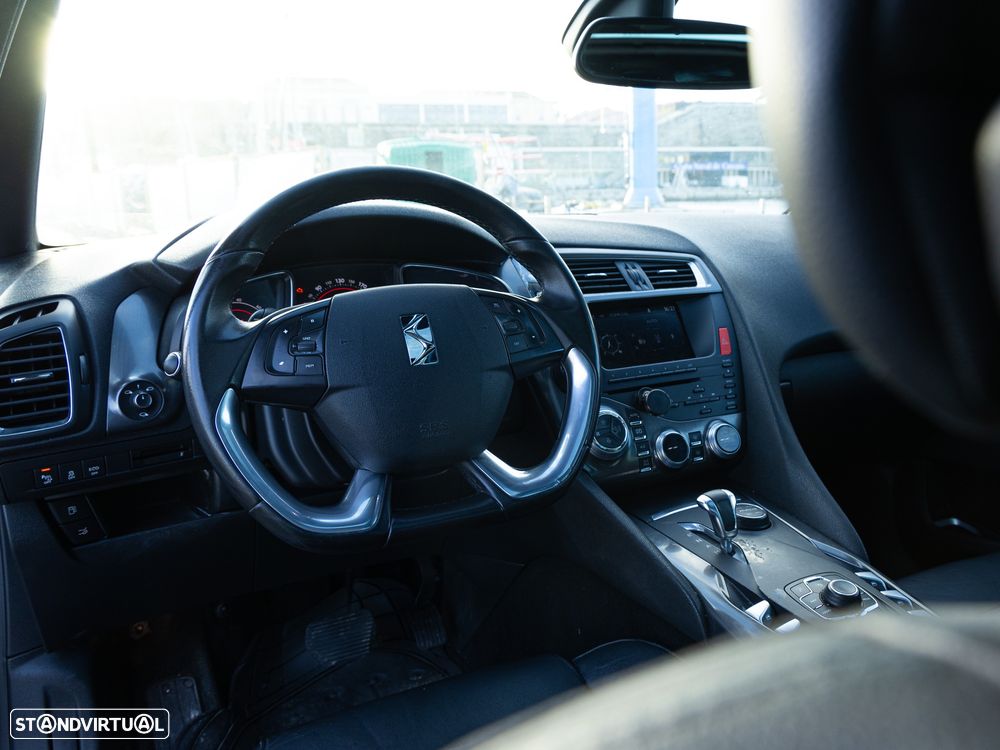 Citroën DS5 2.0 HDi Hybrid4 So Chic CMP6 - 8