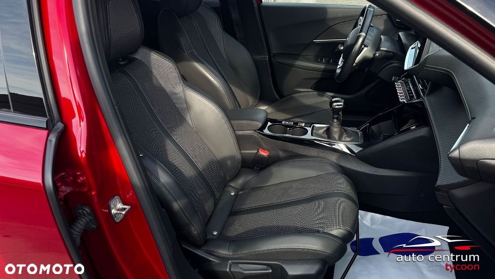 Peugeot 2008 - 18