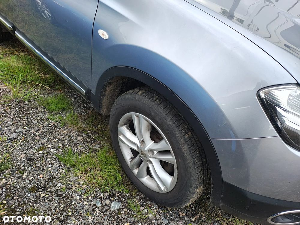 Nissan Qashqai 2.0 dCi DPF tekna - 5