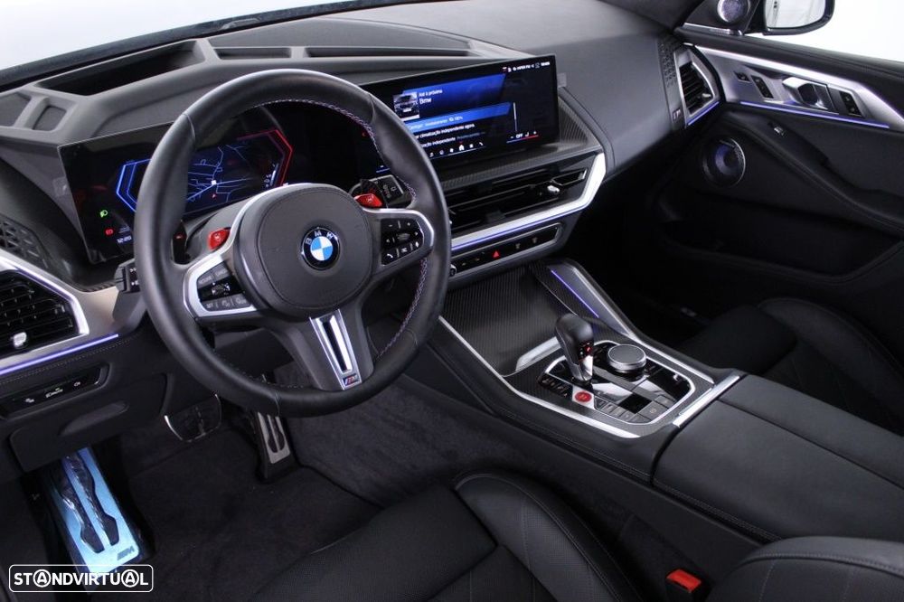 BMW XM 50e - 33
