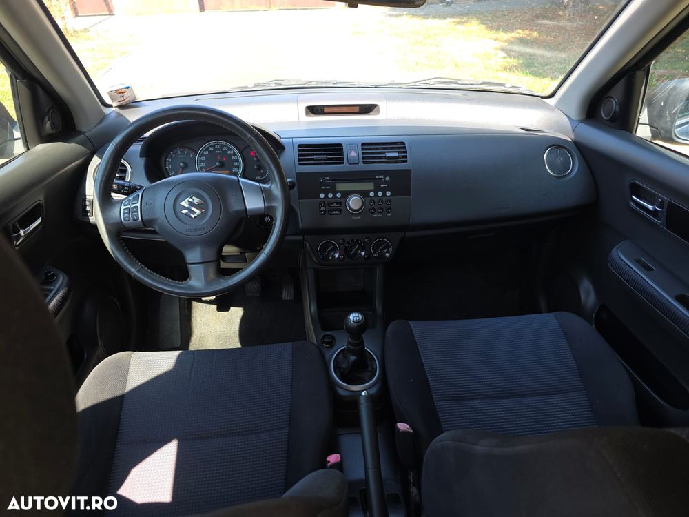 Suzuki Swift 1.3 4x4 Comfort - 3
