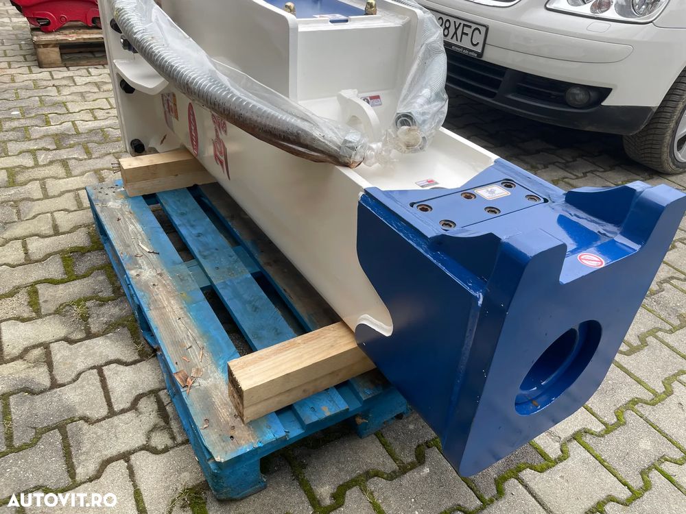 Picon profesional Komac TOR23S Korea Nou cu Auto gresare pentru exacavatoare de 18-26 Tone - 7