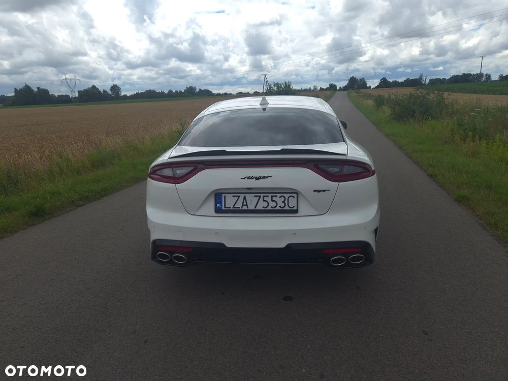 Kia Stinger 3.3 T-GDI AWD GT - 16