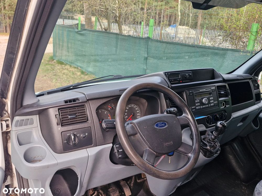 Ford Transit - 5