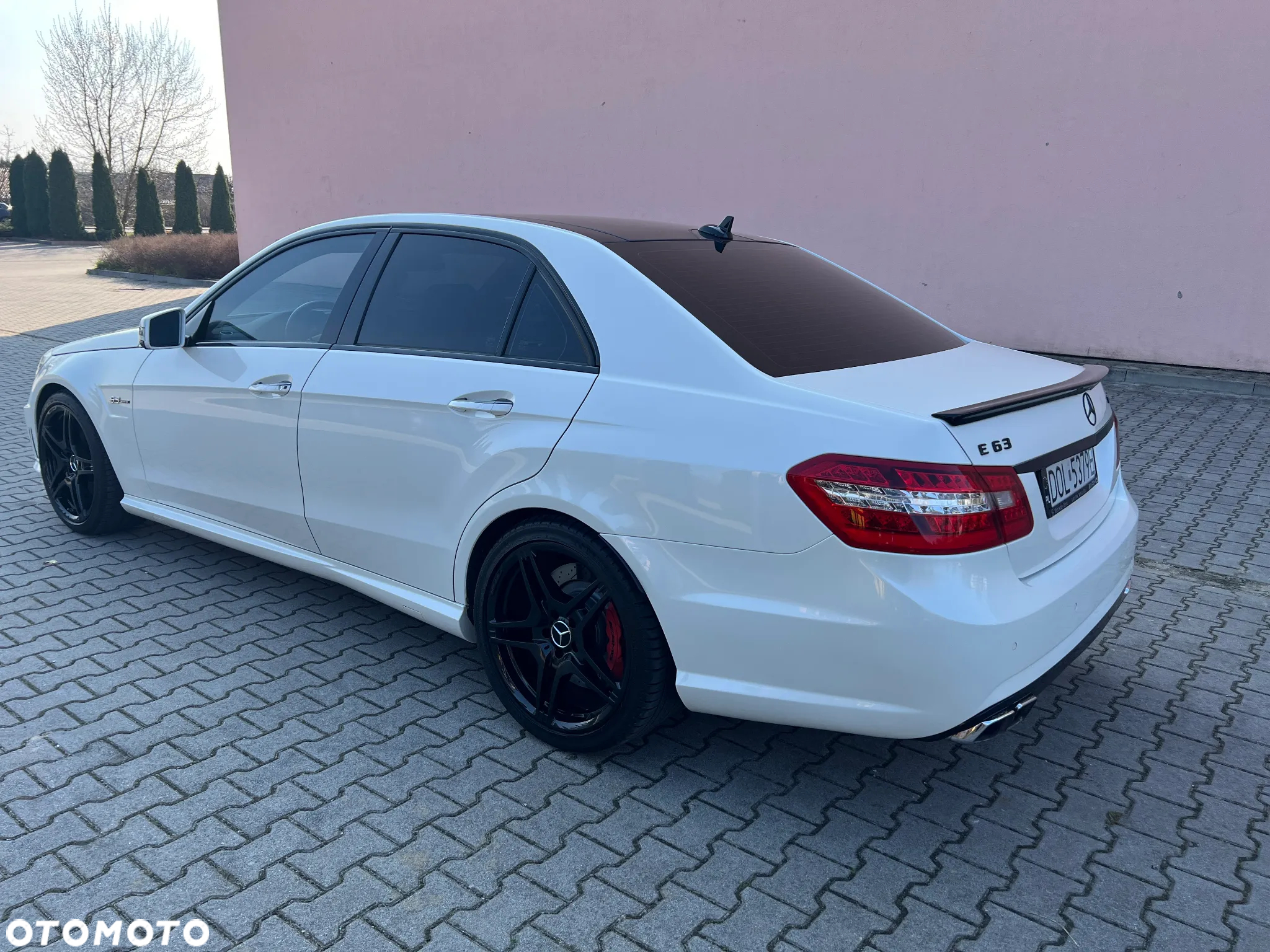 Mercedes-Benz Klasa E 63 AMG AMG Speedshift 7G-MCT - 9