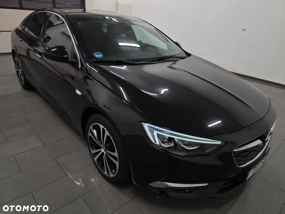 Opel Insignia 2.0 BiTurbo 4x4 Exclusive - 33