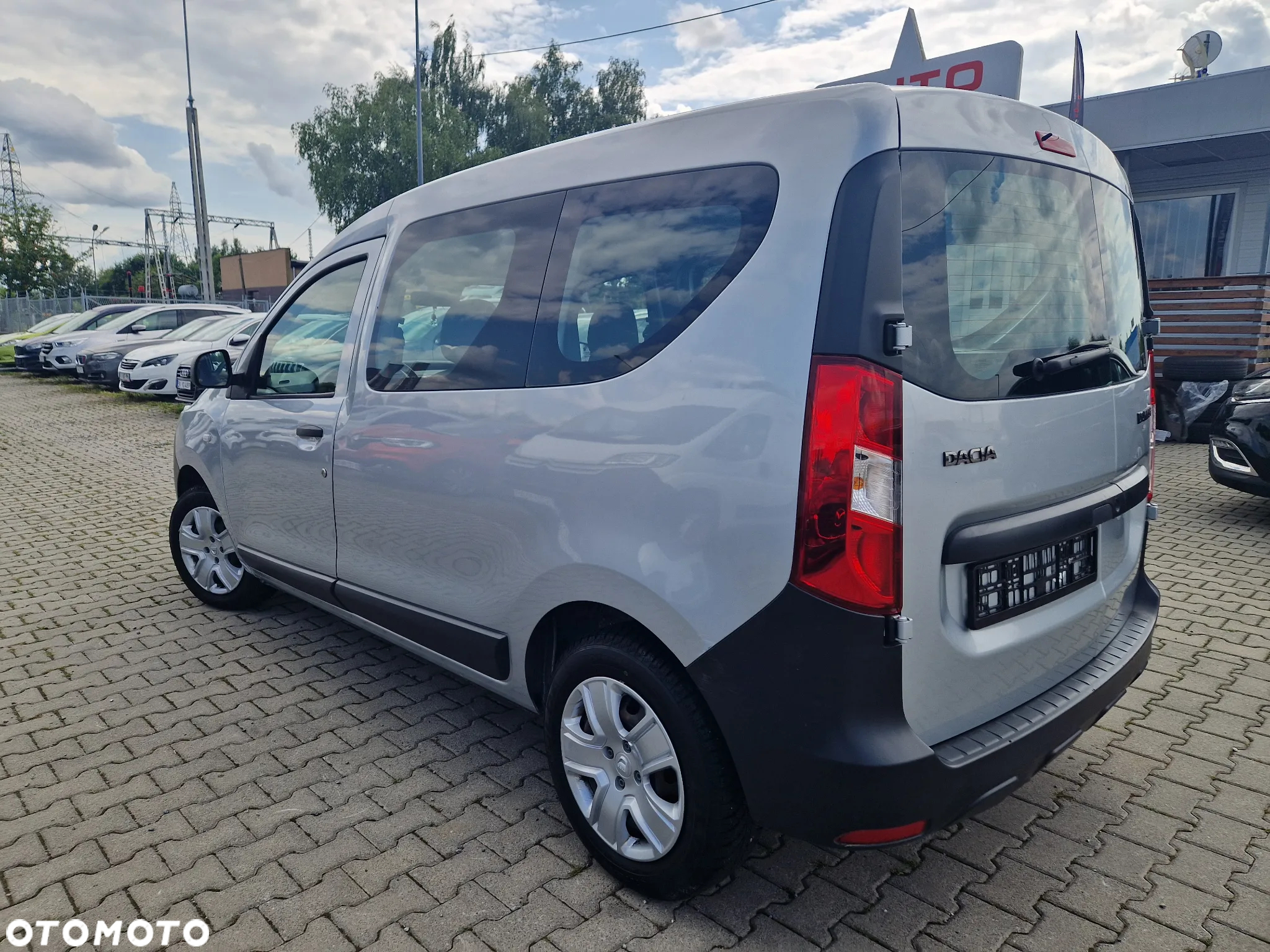 Dacia Dokker - 5