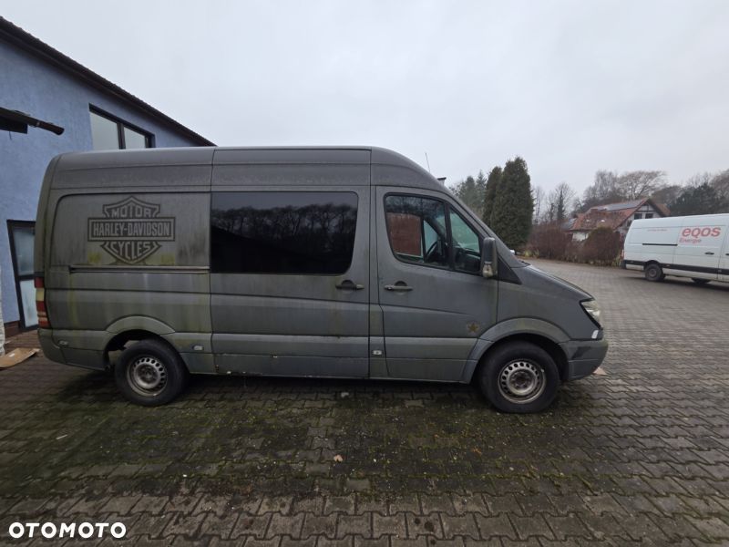 Mercedes-Benz 215 CDI - 5