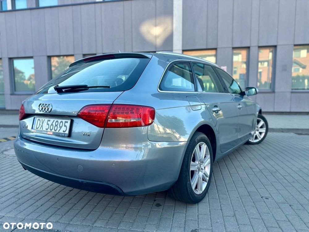 Audi A4 Avant 2.0 TDI DPF multitronic Ambiente - 6