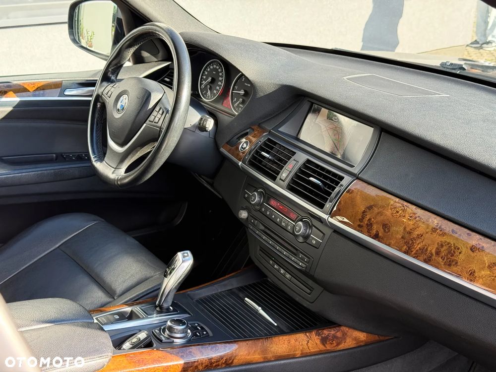 BMW X5 - 11