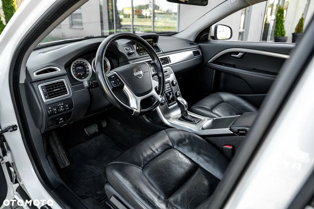 Volvo V70 D5 AWD Geartronic Edition Pro - 15