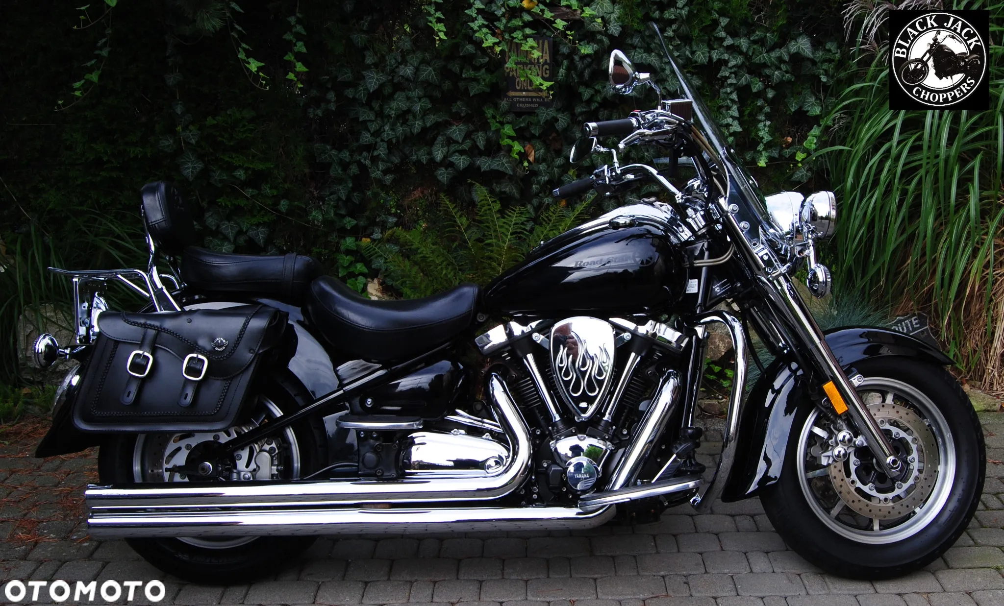 Yamaha Road Star - 2