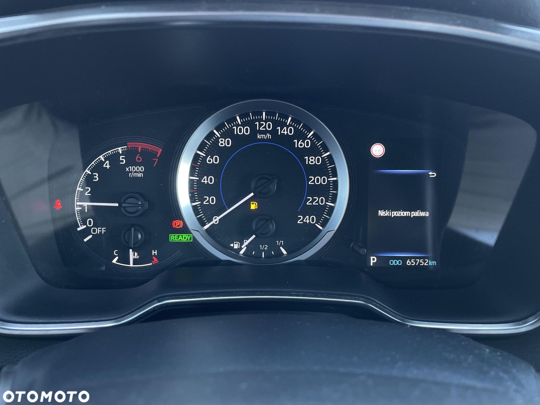 Toyota Corolla - 14
