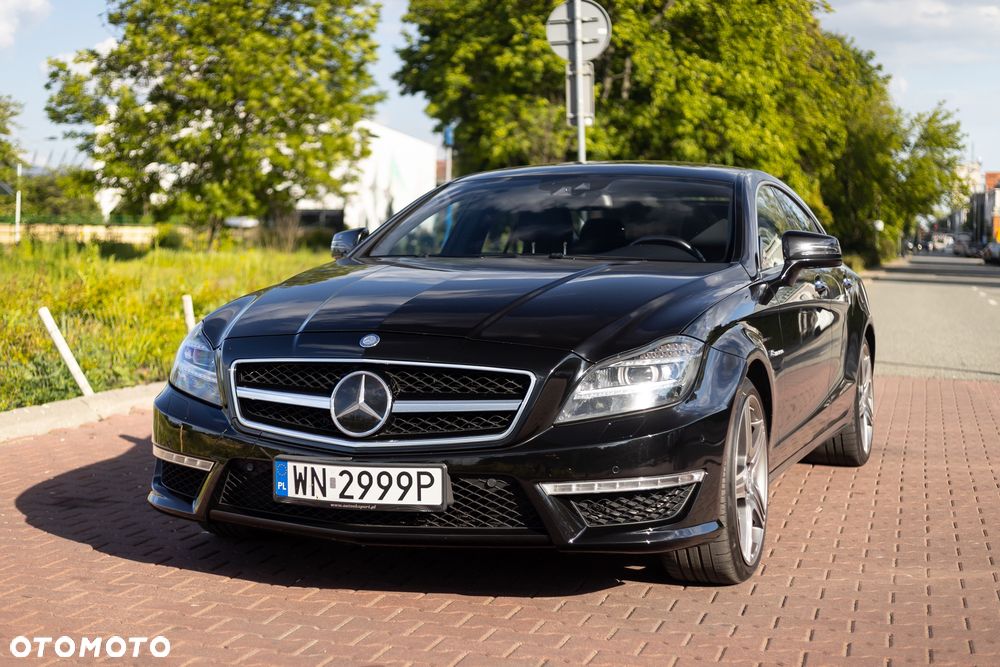 Mercedes-Benz CLS 63 AMG - 21