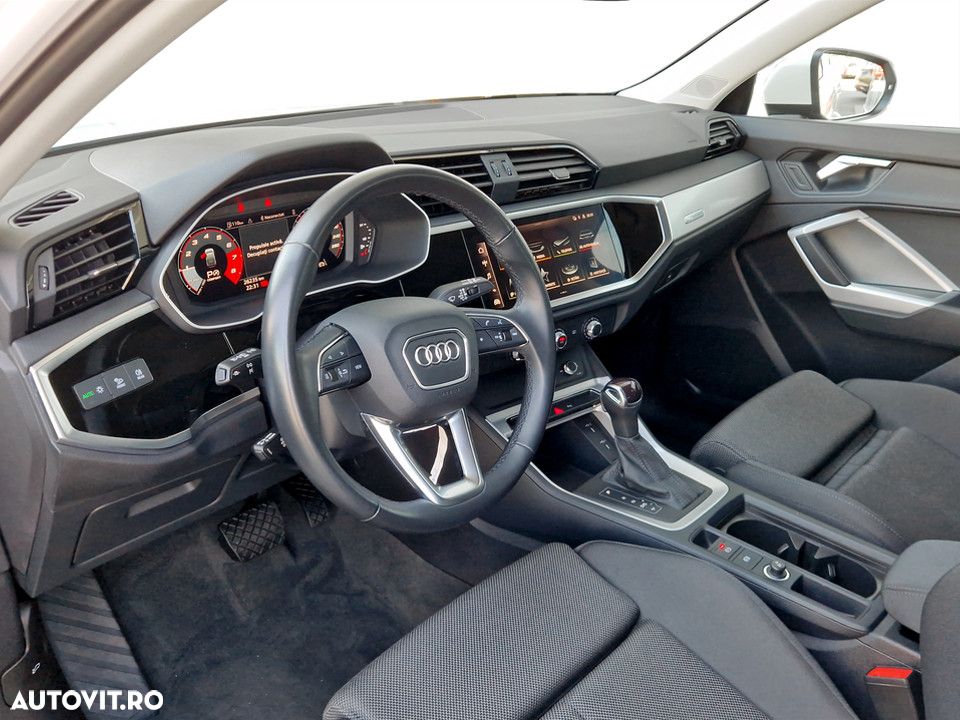Audi Q3 35 TFSI S tronic - 18