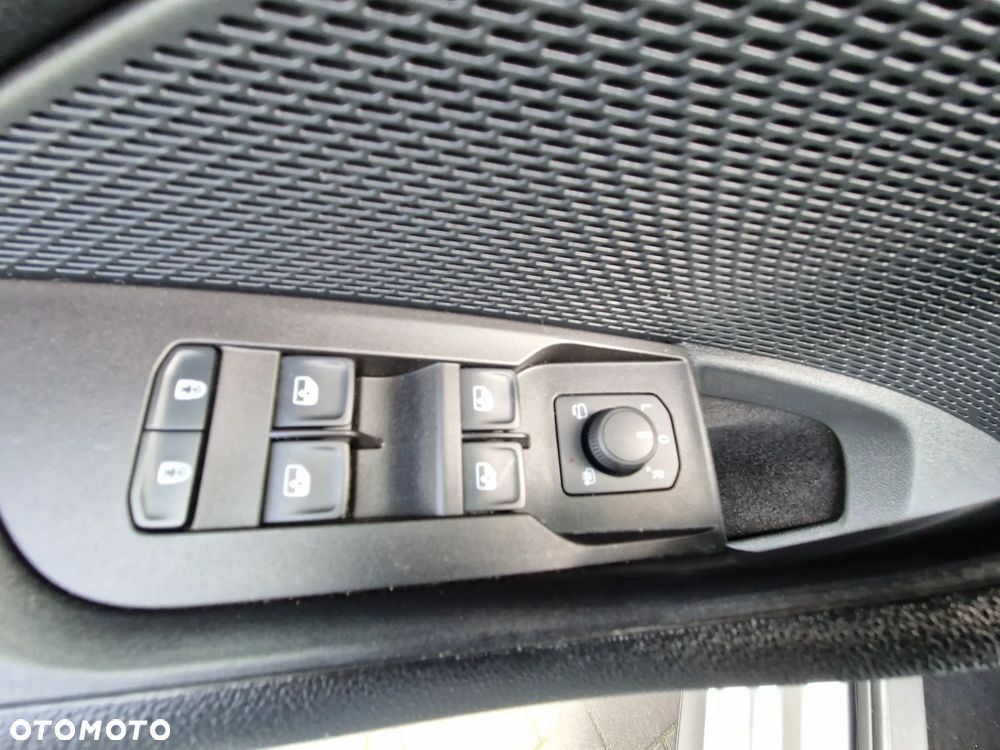 Skoda Octavia ver-1-0-tsi-e--tec-ambition-dsg - 18