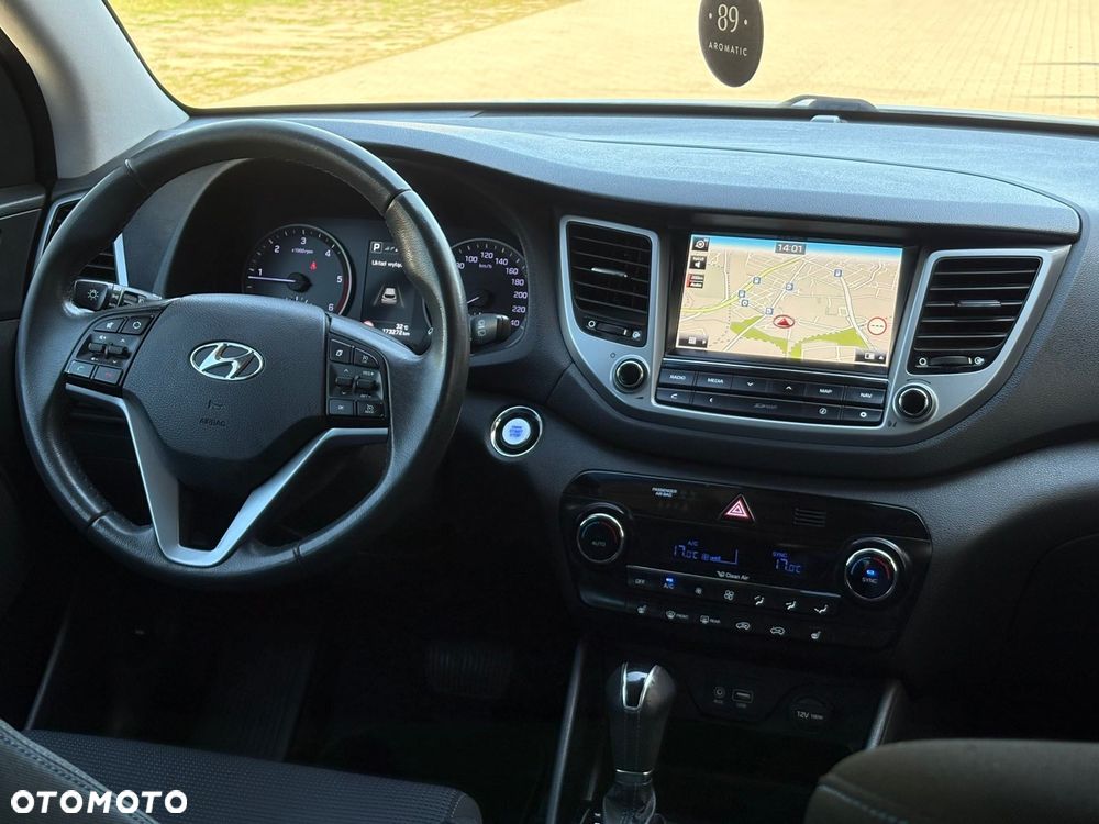 Hyundai Tucson blue 1.7 CRDi 2WD DCT Premium - 17
