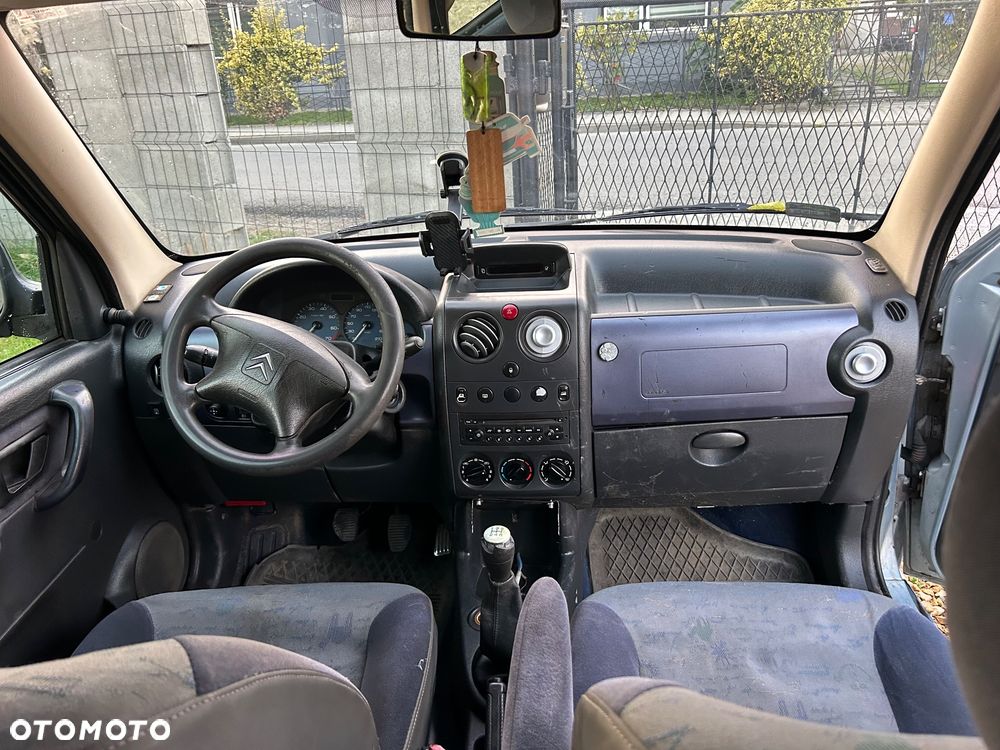 Citroën Berlingo 1.6i Prestige - 10