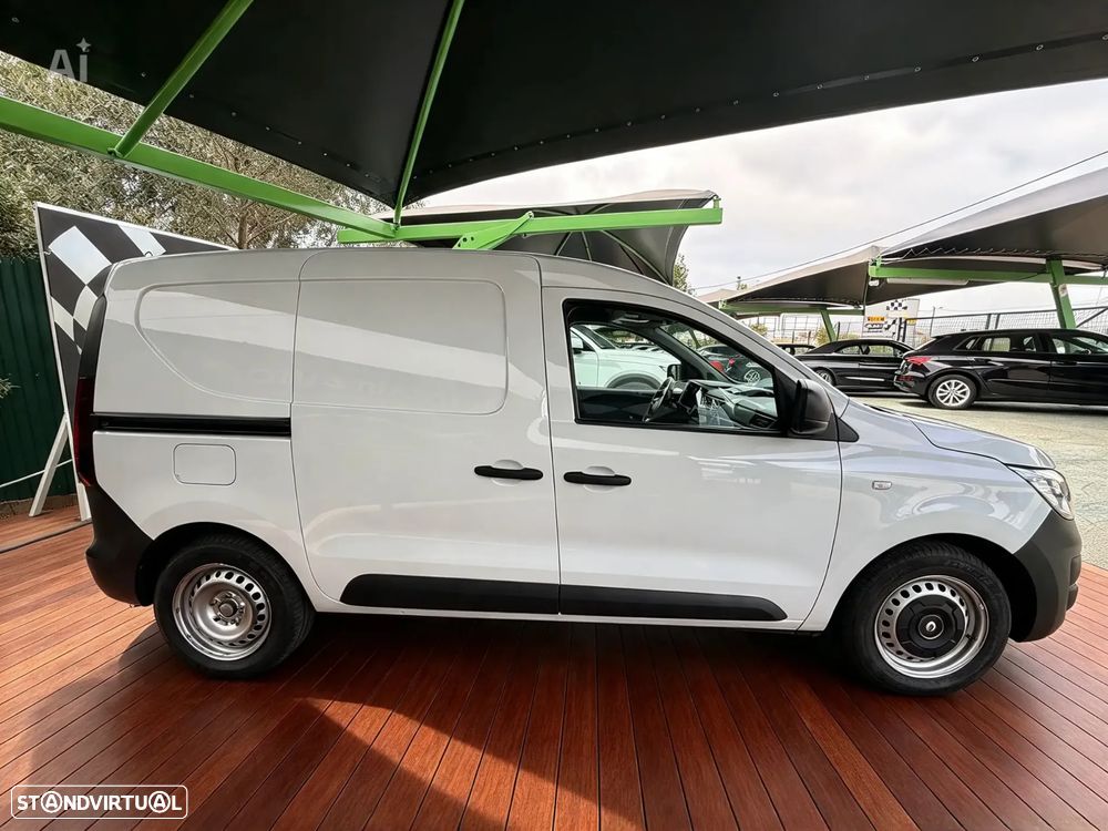 Renault EXPRESS - 10
